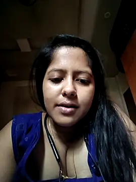 Snapshot of Aditi_sarkar chatting on May 7, 2026, 11:48 am Aditi sarkar online show from May 7, 2026, 11:48 am