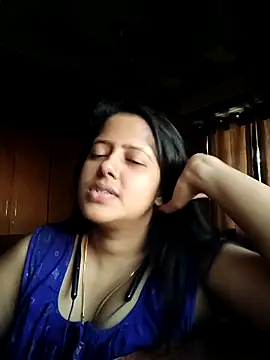 Snapshot of Aditi_sarkar chatting on May 11, 2026, 11:05 am Aditi sarkar online show from May 11, 2026, 11:05 am