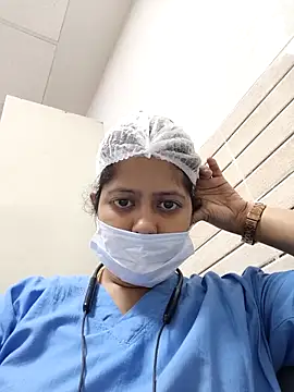 Snapshot of Aditi_sarkar chatting on May 16, 2026, 6:21 am Aditi sarkar online show from May 16, 2026, 6:21 am