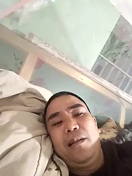 Snapshot of Tinh_love chatting on March 29, 2026, 2:17 pm Tinh love online show from March 29, 2026, 2:17 pm
