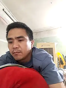 Snapshot of Tinh_love chatting on April 30, 2026, 3:07 pm Tinh love online show from April 30, 2026, 3:07 pm