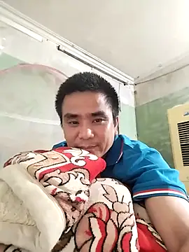 Snapshot of Tinh_love chatting on May 2, 2026, 11:37 am Tinh love online show from May 2, 2026, 11:37 am