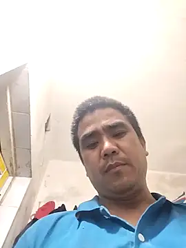 Snapshot of Tinh_love chatting on May 3, 2026, 11:38 am Tinh love online show from May 3, 2026, 11:38 am