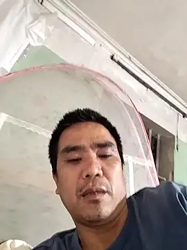 Snapshot of Tinh_love chatting on May 4, 2026, 3:08 pm Tinh love online show from May 4, 2026, 3:08 pm