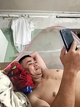 Snapshot of Tinh_love chatting on May 9, 2026, 2:33 pm Tinh love online show from May 9, 2026, 2:33 pm