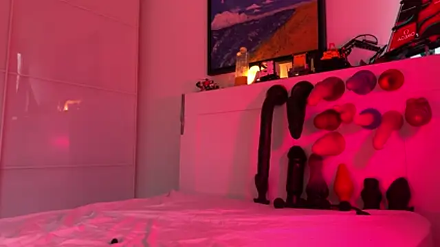 konlxxx online show from March 29, 2026, 4:51 pm