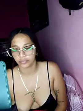 bambiycerecita online show from March 25, 2026, 1:06 pm