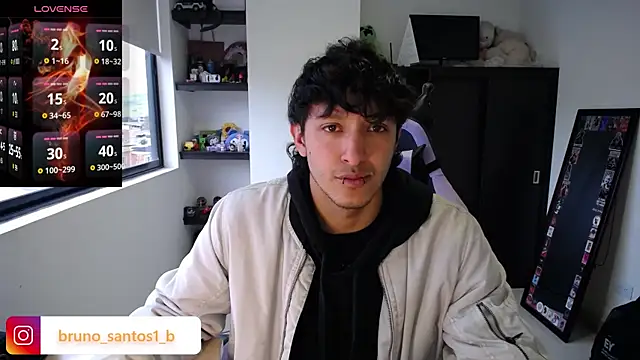 Bruno santos1 online show from April 8, 2026, 11:43 am