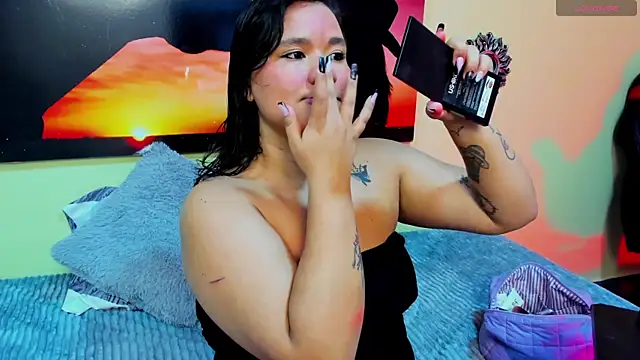 Snapshot of natasha_adam21 chatting on May 9, 2026, 12:27 am natasha adam21 online show from May 9, 2026, 12:27 am