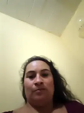 Snapshot of kyra_sol chatting on May 2, 2026, 3:22 am kyra sol online show from May 2, 2026, 3:22 am