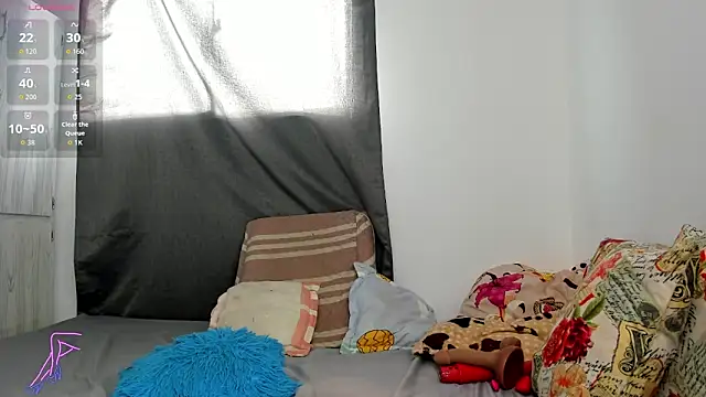 Alexandrasaenz23 online show from April 9, 2026, 9:09 pm