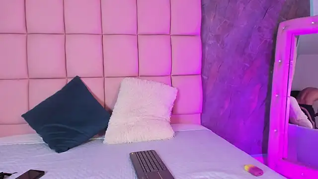 Snapshot of dante_king1 chatting on April 8, 2026, 3:50 am dante king1 online show from April 8, 2026, 3:50 am