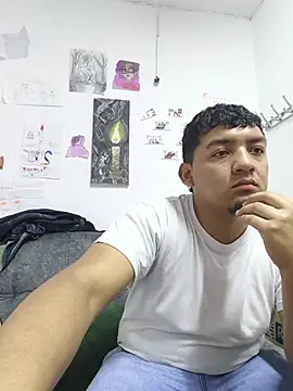 Snapshot of Itsdavidxxx chatting on May 25, 2026, 3:56 am Itsdavidxxx online show from May 25, 2026, 3:56 am