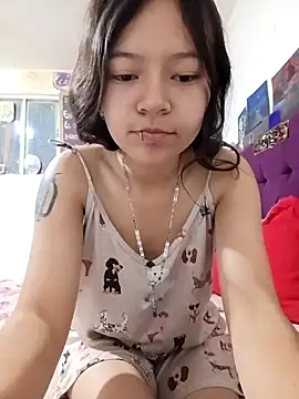 Snapshot of Ninffa_sweet21 chatting on May 6, 2026, 8:47 pm Ninffa sweet21 online show from May 6, 2026, 8:47 pm