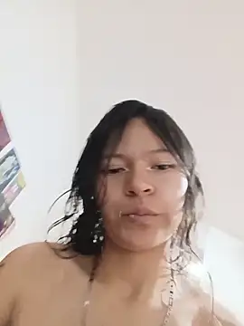Snapshot of Ninffa_sweet21 chatting on June 2, 2026, 7:27 pm Ninffa sweet21 online show from June 2, 2026, 7:27 pm