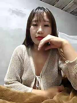 Snapshot of xinhxinh-cute chatting on May 6, 2026, 12:41 am xinhxinh-cute online show from May 6, 2026, 12:41 am