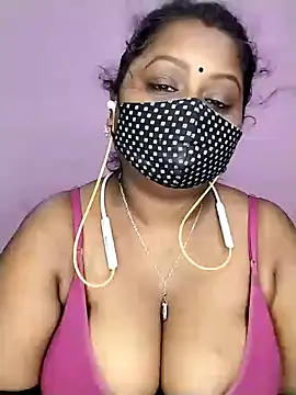 Snapshot of Tamil-Dhara chatting on April 29, 2026, 5:41 pm Tamil-Dhara online show from April 29, 2026, 5:41 pm