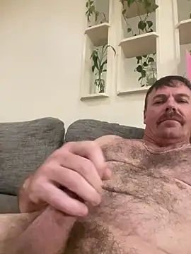 Snapshot of macfromoz chatting on May 29, 2026, 1:14 am macfromoz online show from May 29, 2026, 1:14 am