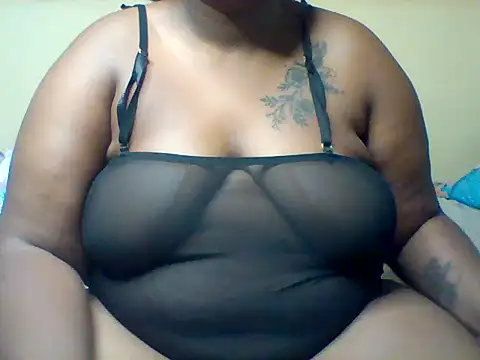 Snapshot of bunny_jay chatting on April 15, 2026, 3:35 am bunny jay online show from April 15, 2026, 3:35 am