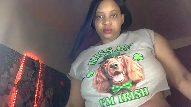 Fetishjoiqueen online show from April 5, 2026, 12:41 am