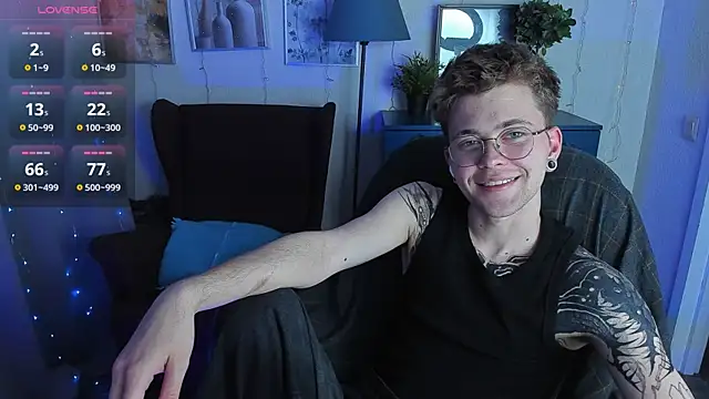 Snapshot of Thomas_Norton chatting on June 26, 2026, 9:08 pm Thomas Norton online show from June 26, 2026, 9:08 pm