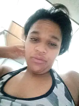 Snapshot of sexybronwgirl chatting on April 4, 2026, 10:02 am sexybronwgirl online show from April 4, 2026, 10:02 am