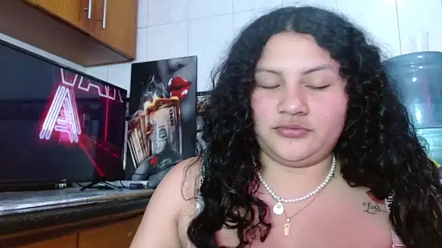 Slut Full Messy online show from March 26, 2026, 4:29 am