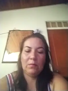 Snapshot of roxanne_xxx chatting on April 9, 2026, 2:00 pm roxanne xxx online show from April 9, 2026, 2:00 pm