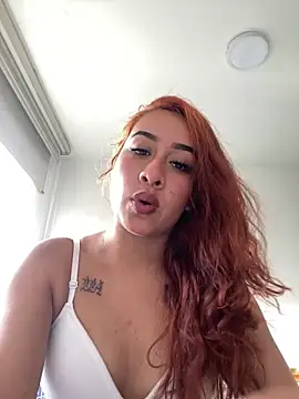 Snapshot of gretchen_1998 chatting on March 31, 2026, 9:37 pm gretchen 1998 online show from March 31, 2026, 9:37 pm