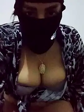 soltana69lona online show from March 31, 2026, 2:35 am