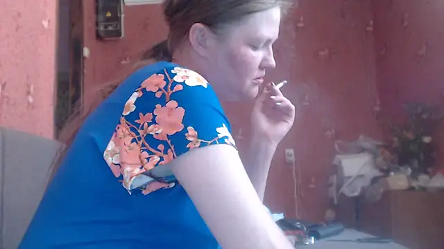 Snapshot of CharleyReid chatting on June 7, 2026, 11:58 am CharleyReid online show from June 7, 2026, 11:58 am