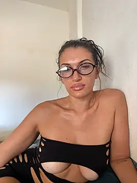 Snapshot of kimberlysnow11 chatting on March 28, 2026, 7:57 pm kimberlysnow11 online show from March 28, 2026, 7:57 pm