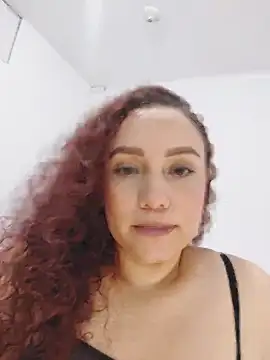 Eva Sandoval  online show from April 1, 2026, 12:00 am