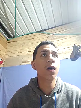 Emyli Liamm online show from March 26, 2026, 9:04 am