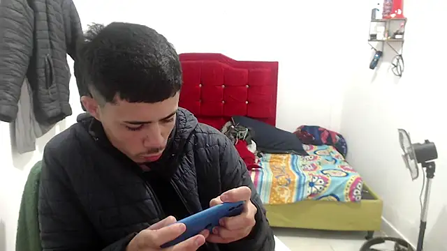 Snapshot of Jairito_989 chatting on July 9, 2026, 2:43 pm Jairito 989 online show from July 9, 2026, 2:43 pm