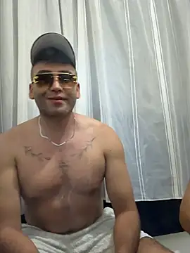 Salvatore Stefan 00 online show from March 26, 2026, 2:39 am