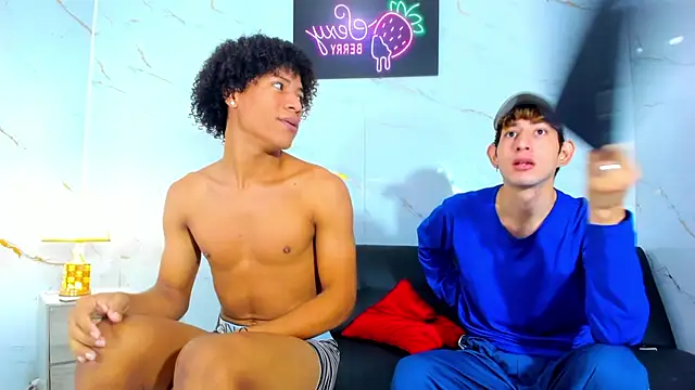 Snapshot of Room_hot_1 chatting on March 26, 2026, 1:06 pm Room hot 1 online show from March 26, 2026, 1:06 pm