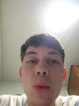 Snapshot of 503splurge chatting on April 7, 2026, 6:25 am 503splurge online show from April 7, 2026, 6:25 am