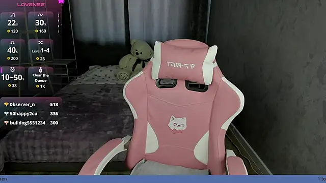 Snapshot of Loly_Cuttie chatting on April 11, 2026, 7:45 am Loly Cuttie online show from April 11, 2026, 7:45 am