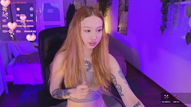 zoeforrd online show from May 15, 2026, 1:07 pm