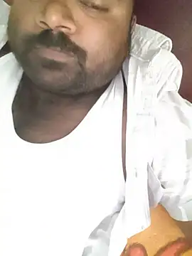 Snapshot of Vikram_rider chatting on July 17, 2026, 8:21 am Vikram rider online show from July 17, 2026, 8:21 am