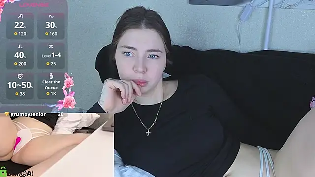 honey cherrry online show from April 28, 2026, 2:27 am