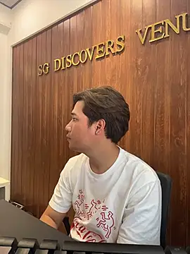 Snapshot of Titanryu chatting on April 1, 2026, 3:07 am Titanryu online show from April 1, 2026, 3:07 am