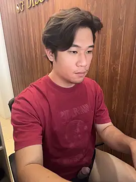 Snapshot of Titanryu chatting on May 9, 2026, 2:17 am Titanryu online show from May 9, 2026, 2:17 am