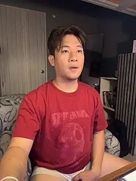 Snapshot of Titanryu chatting on May 16, 2026, 2:38 pm Titanryu online show from May 16, 2026, 2:38 pm