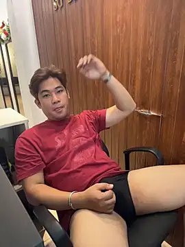 Snapshot of Titanryu chatting on June 5, 2026, 2:29 am Titanryu online show from June 5, 2026, 2:29 am