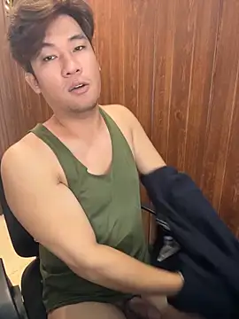 Snapshot of Titanryu chatting on June 6, 2026, 2:27 am Titanryu online show from June 6, 2026, 2:27 am