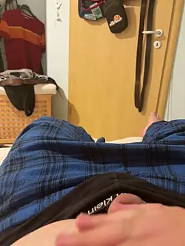 germanboy3 online show from June 10, 2026, 6:40 pm