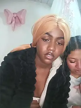 KatyBelle  online show from April 17, 2026, 10:24 pm