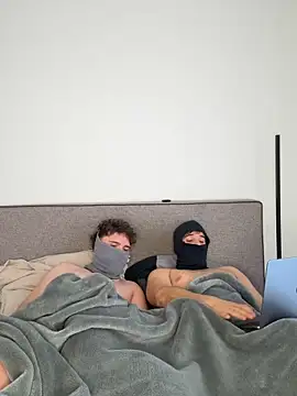 Snapshot of JasonXPascal chatting on April 5, 2026, 8:33 am JasonXPascal online show from April 5, 2026, 8:33 am